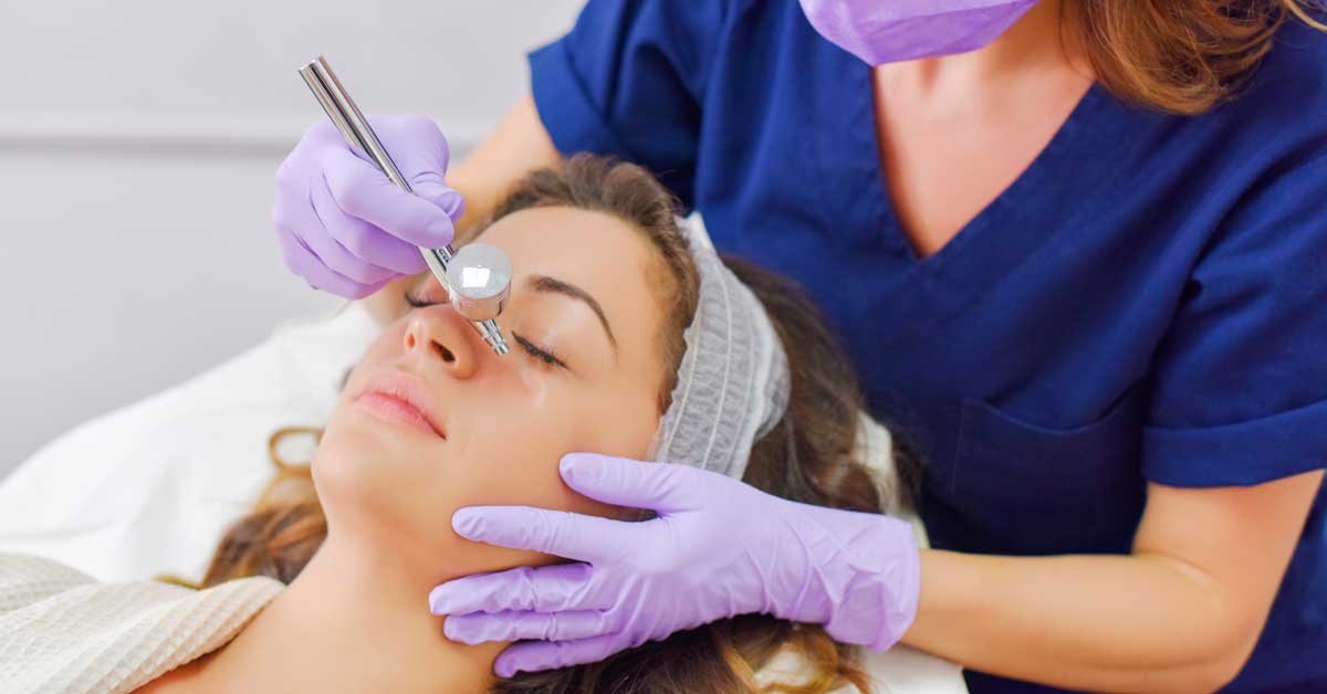  Kako radi laser za podočnjake?