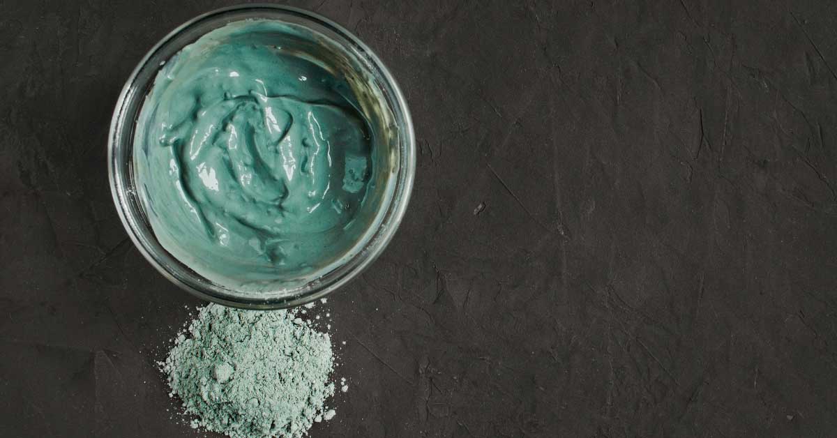  Plava glina topi kilograme i uklanja celulit