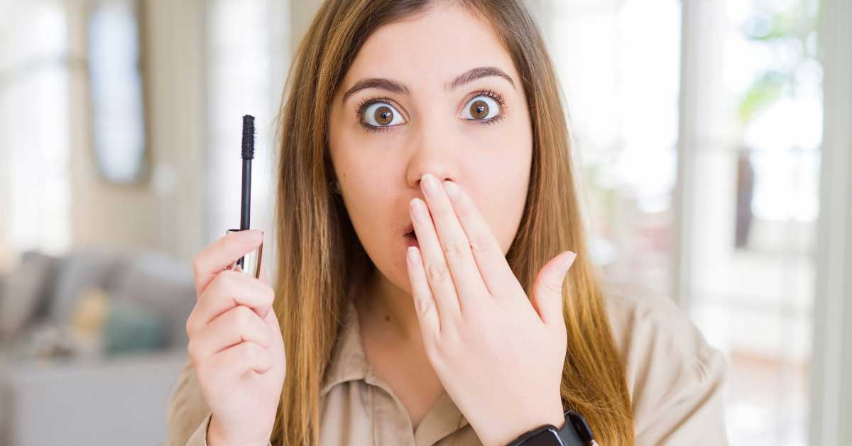  Baby puder za trepavice: JEFTIN trik za WOW efekat!