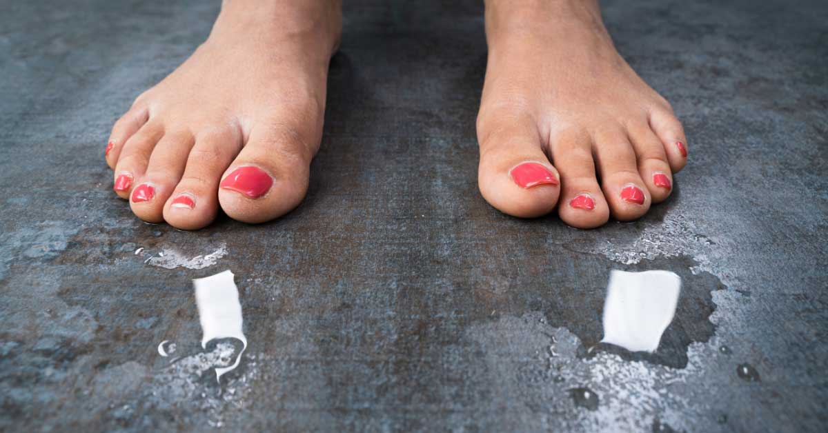  Najbolji preparati protiv znojenja nogu! Probajte!