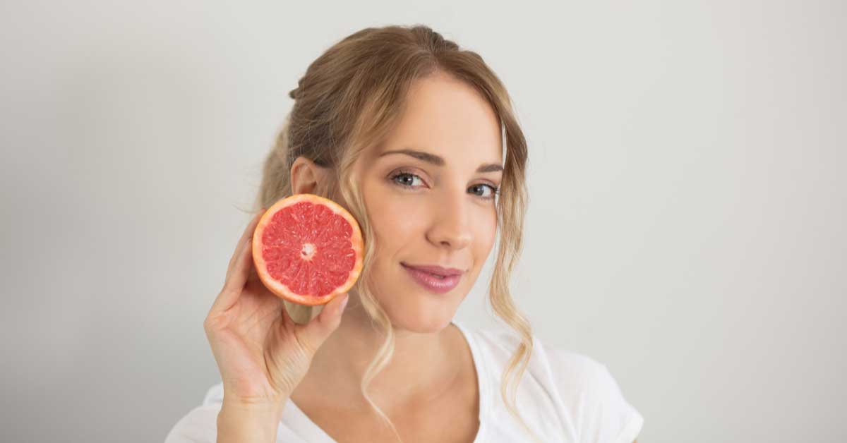  Vitamini za kožu u ishrani i nezi: kompletan vodič