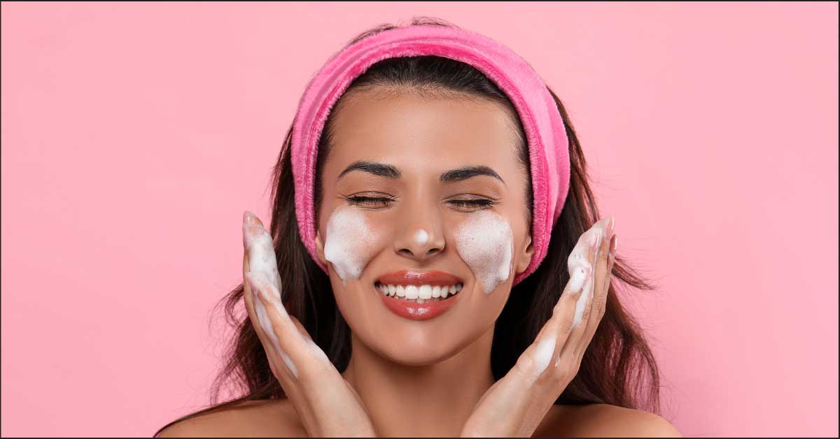  Najbolja pena za čišćenje lica: Top 5